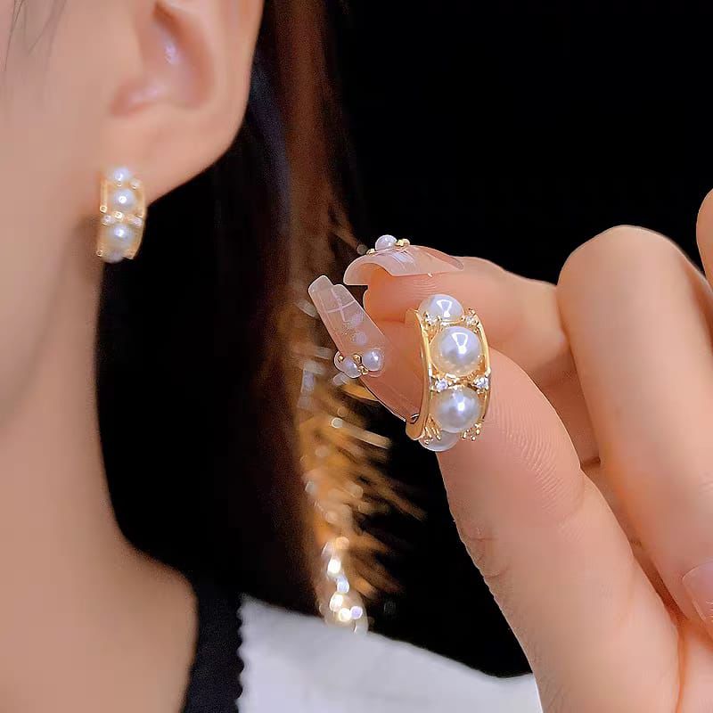 Twin Pearl Halo Earrings